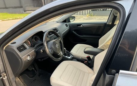 Volkswagen Jetta VI, 2014 год, 980 000 рублей, 12 фотография