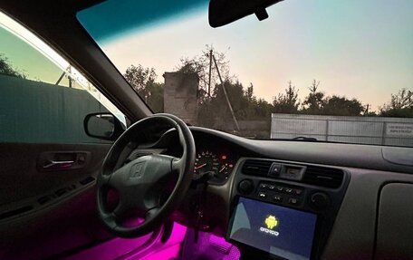 Honda Accord VII рестайлинг, 2000 год, 495 000 рублей, 3 фотография