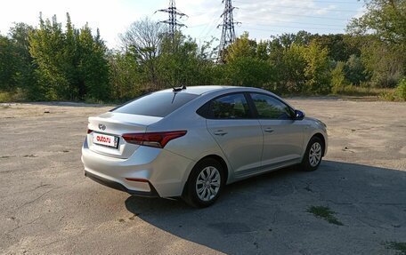 Hyundai Solaris II рестайлинг, 2017 год, 1 180 000 рублей, 17 фотография