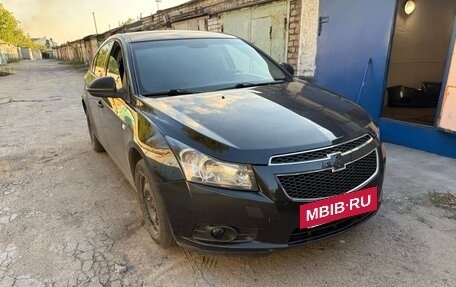 Chevrolet Cruze II, 2012 год, 400 000 рублей, 2 фотография