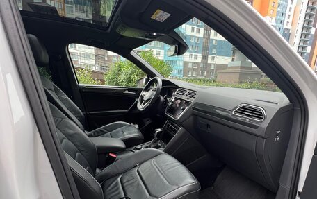 Volkswagen Tiguan II, 2020 год, 3 200 000 рублей, 9 фотография