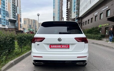 Volkswagen Tiguan II, 2020 год, 3 200 000 рублей, 3 фотография