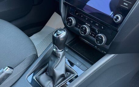 Skoda Octavia, 2017 год, 1 750 000 рублей, 24 фотография