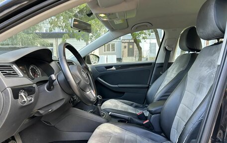 Volkswagen Jetta VI, 2013 год, 950 000 рублей, 4 фотография