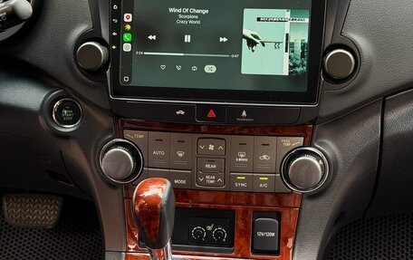 Toyota Highlander III, 2011 год, 2 000 000 рублей, 19 фотография