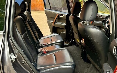 Toyota Highlander III, 2011 год, 2 000 000 рублей, 28 фотография