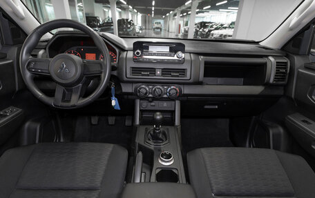 Mitsubishi L200, 2025 год, 4 750 000 рублей, 8 фотография