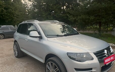 Volkswagen Touareg III, 2008 год, 1 000 000 рублей, 1 фотография