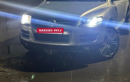 Volkswagen Touareg III, 2008 год, 1 000 000 рублей, 8 фотография