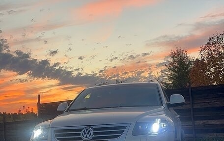 Volkswagen Touareg III, 2008 год, 1 000 000 рублей, 12 фотография