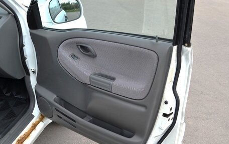 Suzuki Grand Vitara, 2001 год, 599 000 рублей, 17 фотография