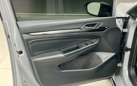Volkswagen Golf VIII, 2022 год, 1 900 000 рублей, 14 фотография