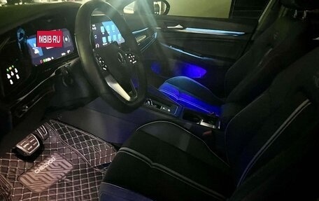 Volkswagen Golf VIII, 2022 год, 1 900 000 рублей, 8 фотография