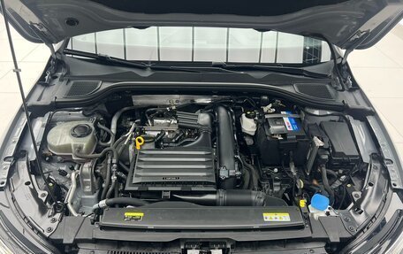 Volkswagen Golf VIII, 2022 год, 1 900 000 рублей, 18 фотография