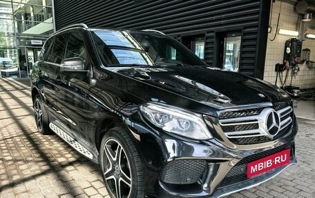 Mercedes-Benz GLE, 2017 год, 3 990 000 рублей, 2 фотография
