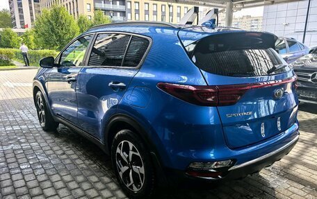 KIA Sportage IV рестайлинг, 2019 год, 2 600 000 рублей, 5 фотография