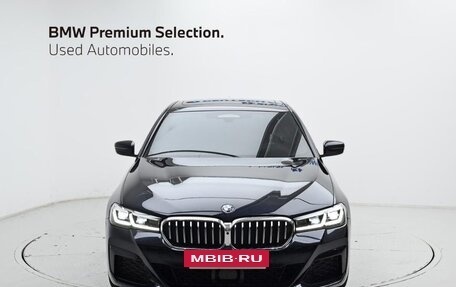 BMW 5 серия, 2023 год, 4 820 000 рублей, 2 фотография