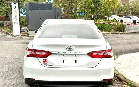 Toyota Camry, 2022 год, 3 152 000 рублей, 6 фотография