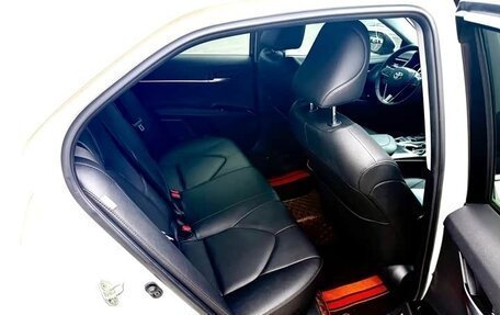 Toyota Camry, 2022 год, 3 152 000 рублей, 8 фотография