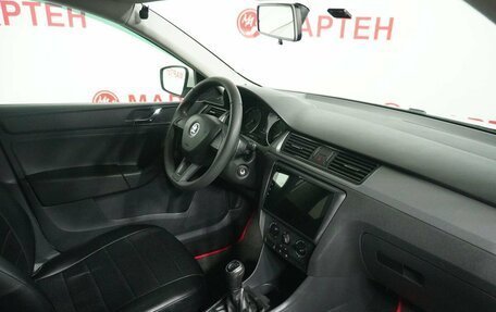 Skoda Rapid I, 2016 год, 998 000 рублей, 10 фотография