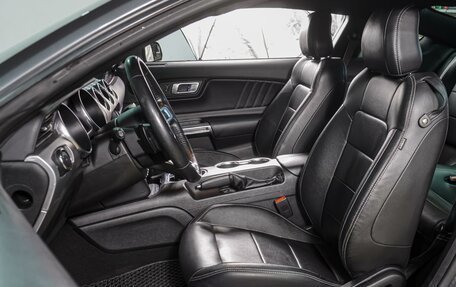 Ford Mustang VI рестайлинг, 2021 год, 2 709 000 рублей, 11 фотография