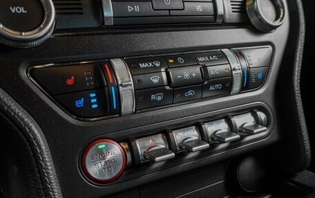 Ford Mustang VI рестайлинг, 2021 год, 2 709 000 рублей, 14 фотография