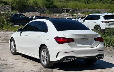 Mercedes-Benz A-Класс, 2022 год, 2 200 000 рублей, 6 фотография