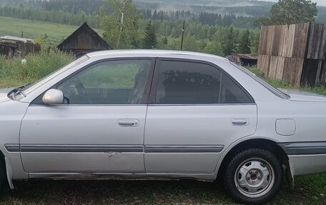 Toyota Carina, 1997 год, 370 000 рублей, 2 фотография