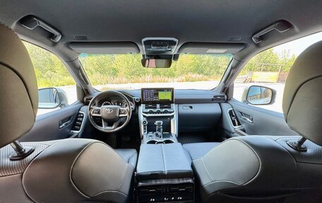 Toyota Land Cruiser, 2023 год, 11 000 000 рублей, 13 фотография