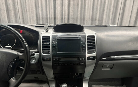 Toyota Land Cruiser Prado 120 рестайлинг, 2005 год, 1 849 000 рублей, 13 фотография