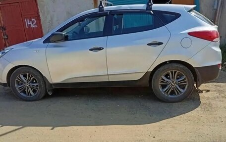 Hyundai ix35 I рестайлинг, 2015 год, 1 500 000 рублей, 2 фотография
