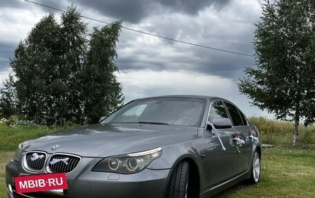 BMW 5 серия, 2008 год, 1 350 000 рублей, 2 фотография