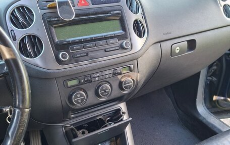 Volkswagen Tiguan I, 2009 год, 820 000 рублей, 14 фотография