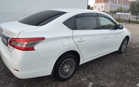 Nissan Sentra, 2015 год, 900 000 рублей, 4 фотография