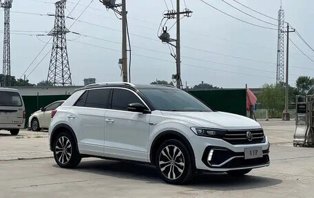Volkswagen T-Roc I, 2022 год, 1 253 000 рублей, 4 фотография