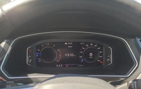 Volkswagen Tiguan II, 2022 год, 2 382 000 рублей, 11 фотография