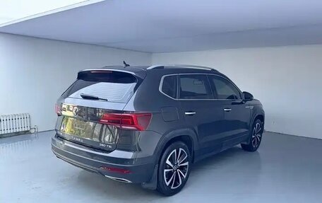 Volkswagen Tharu, 2022 год, 2 000 000 рублей, 5 фотография