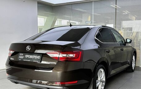 Skoda Superb III рестайлинг, 2017 год, 2 300 000 рублей, 5 фотография