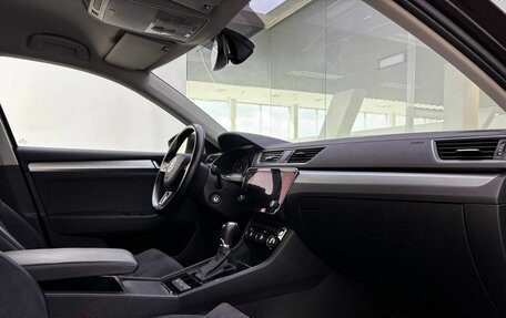 Skoda Superb III рестайлинг, 2017 год, 2 300 000 рублей, 11 фотография