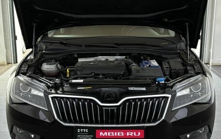Skoda Superb III рестайлинг, 2017 год, 2 300 000 рублей, 9 фотография
