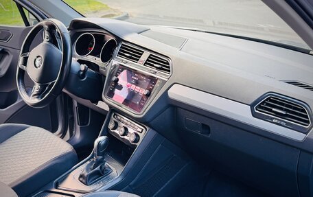 Volkswagen Tiguan II, 2017 год, 1 900 000 рублей, 11 фотография