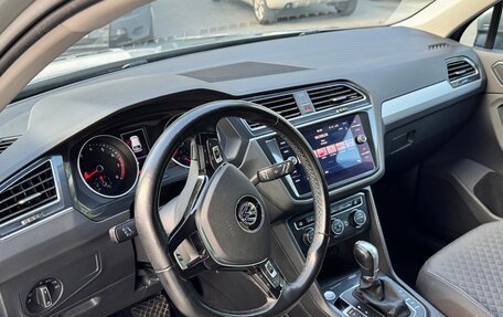 Volkswagen Tiguan II, 2017 год, 1 900 000 рублей, 9 фотография