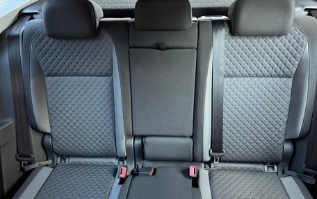 Volkswagen Tiguan II, 2017 год, 1 900 000 рублей, 13 фотография