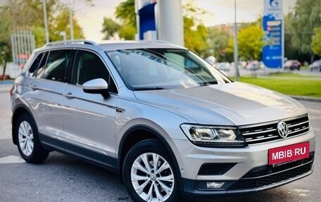 Volkswagen Tiguan II, 2017 год, 1 900 000 рублей, 3 фотография