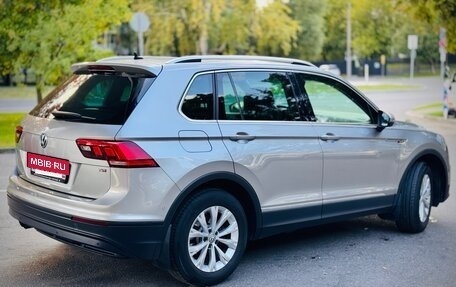 Volkswagen Tiguan II, 2017 год, 1 900 000 рублей, 5 фотография