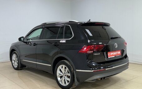 Volkswagen Tiguan II, 2018 год, 2 450 000 рублей, 8 фотография