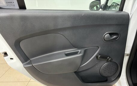 Renault Sandero II рестайлинг, 2016 год, 930 000 рублей, 17 фотография