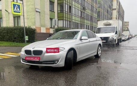 BMW 5 серия, 2011 год, 1 330 000 рублей, 2 фотография