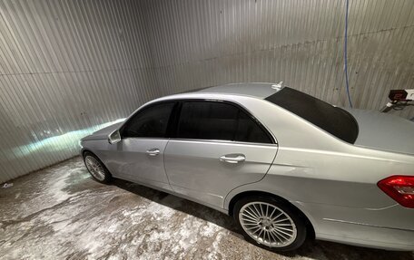 Mercedes-Benz E-Класс, 2009 год, 1 000 000 рублей, 8 фотография