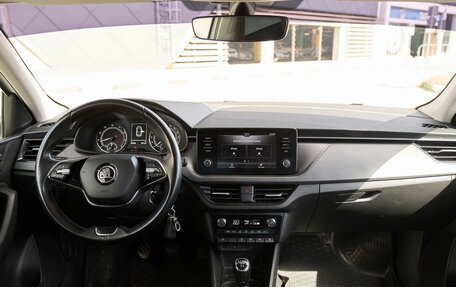 Skoda Rapid II, 2021 год, 1 600 000 рублей, 7 фотография